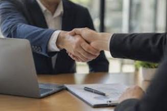 Préparation de la cession d'une entreprise : dirigeant et conseiller autour des chiffres